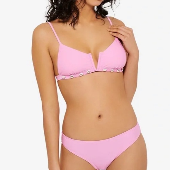 Hula Honey Other - Hula Honey Soft Pink Shell Trim Tie Back Swimsuit Top